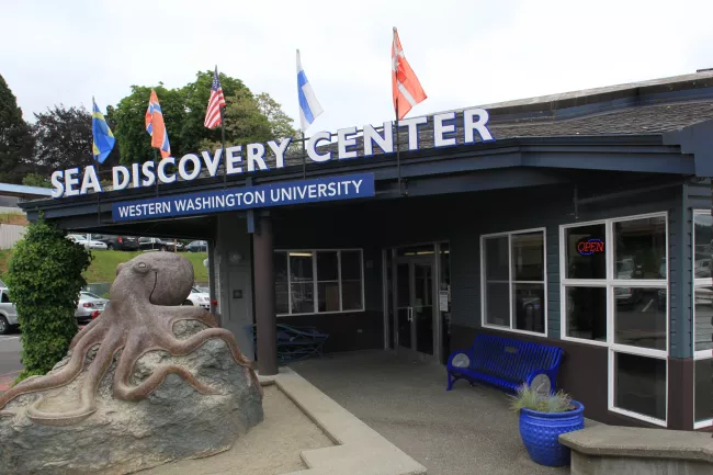 The entrance to WWU's public aquarium, SEA Discovery Center in Poulsbo, WA